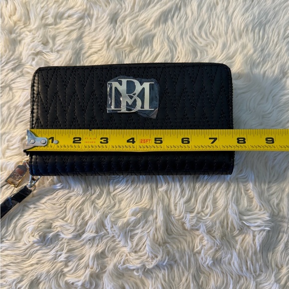 Badgley Mischka Black Long Wallet - Picture 11 of 11